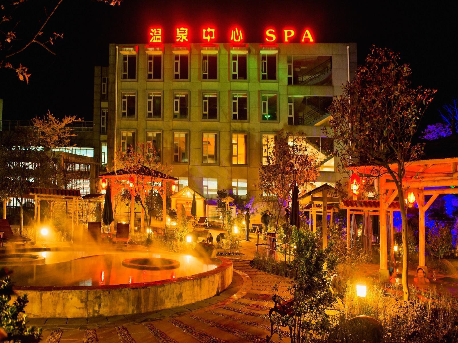 Emeishan Huasheng Hotel Zewnętrze zdjęcie